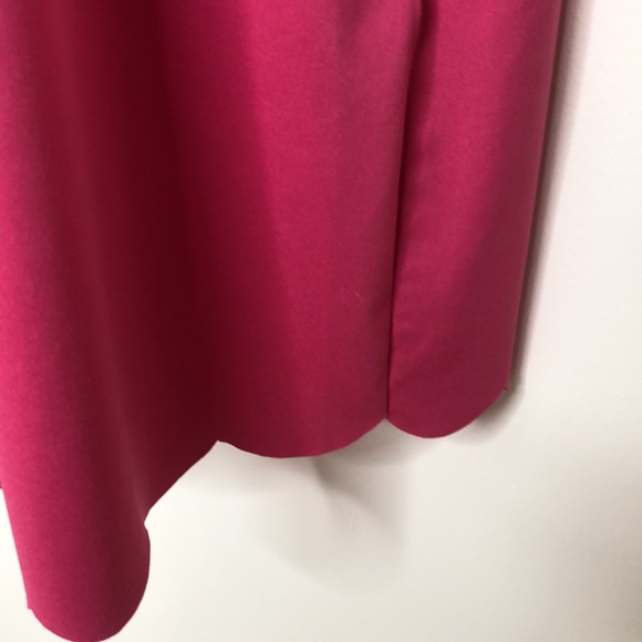 Women’s Lyaner Dress - Picture 4 of 5